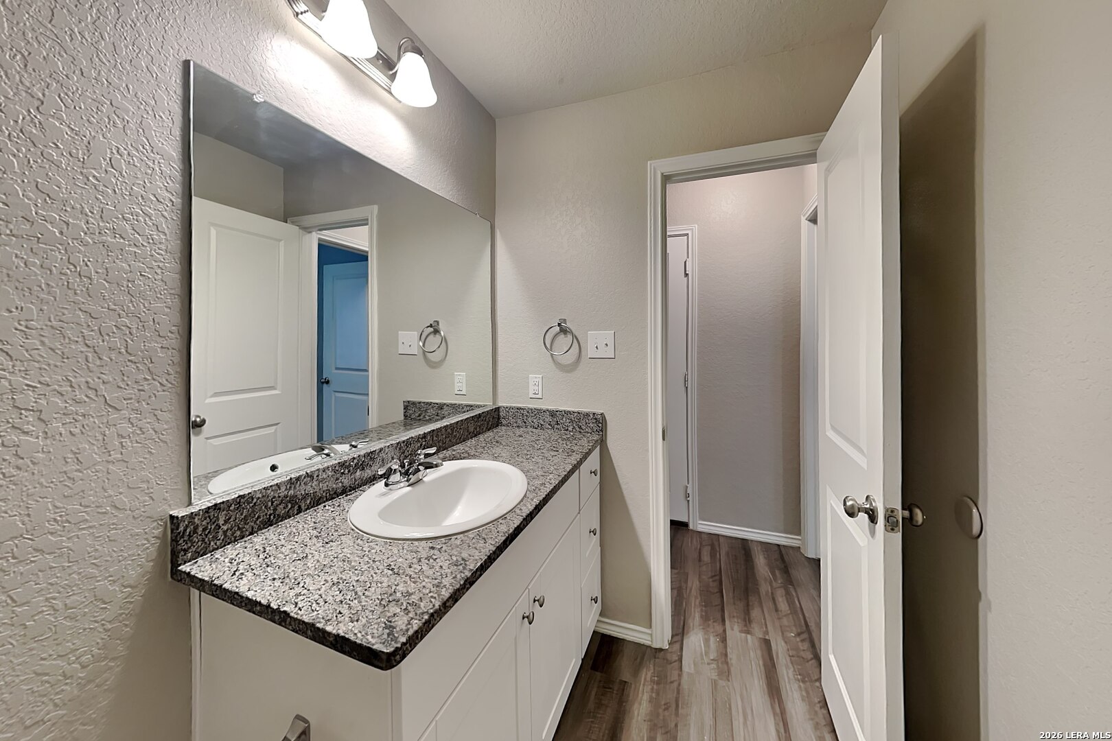 2431 Pechora Pipit New Braunfels TX 78130