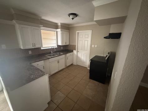 7918 Paint San Antonio TX 78227