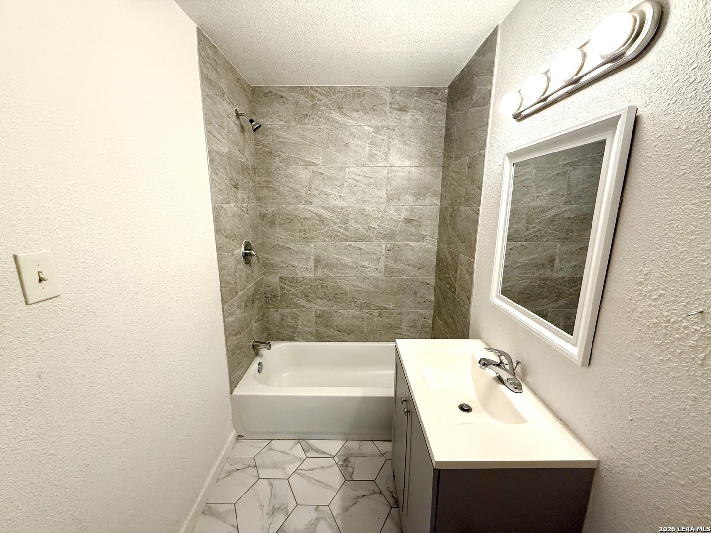 307 Hartline San Antonio TX 78218
