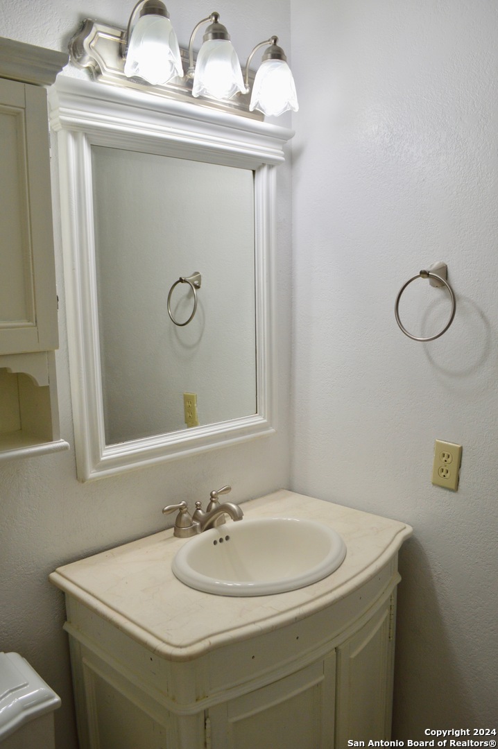 7934 Donshire Drive Converse TX 78109
