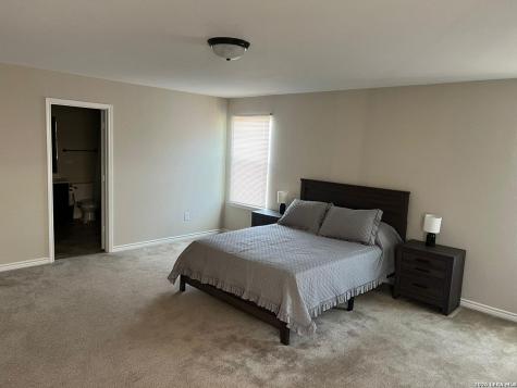1511 Overlook Bank San Antonio TX 78245