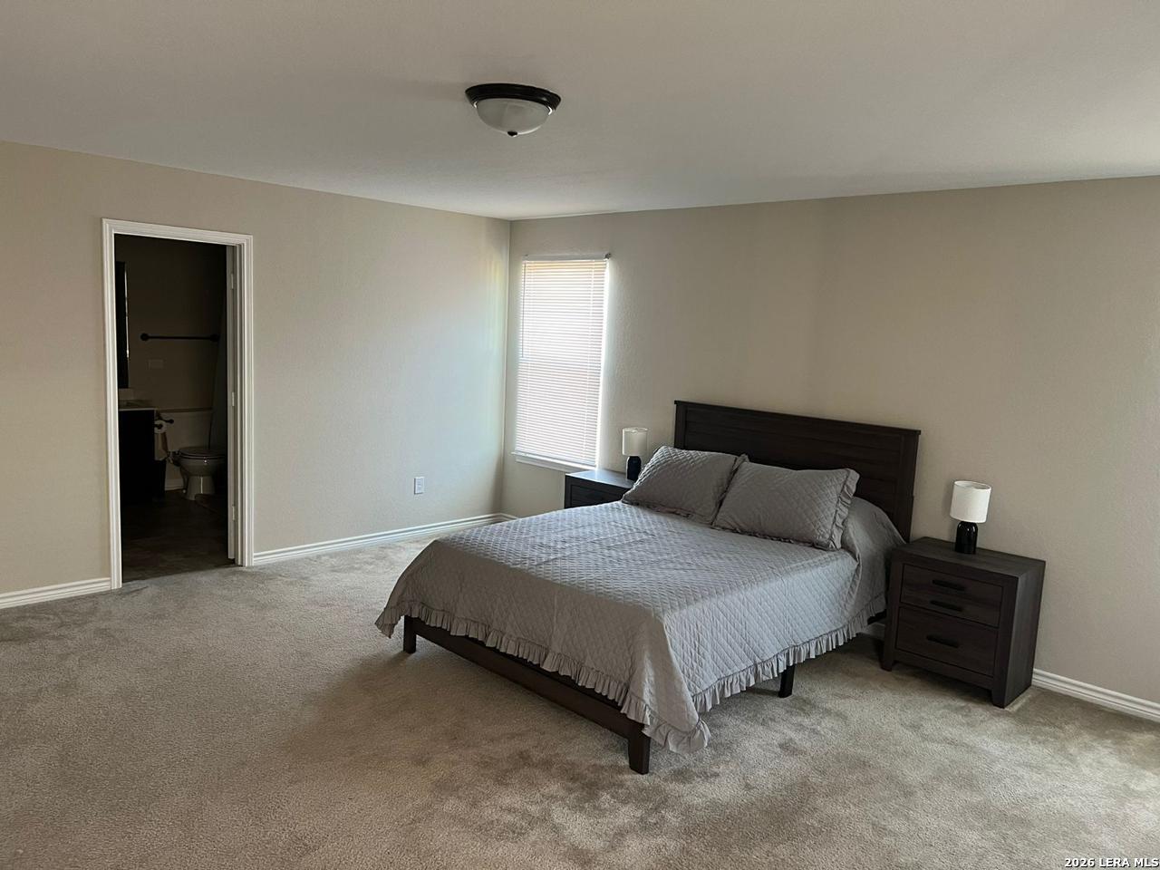 1511 Overlook Bank San Antonio TX 78245