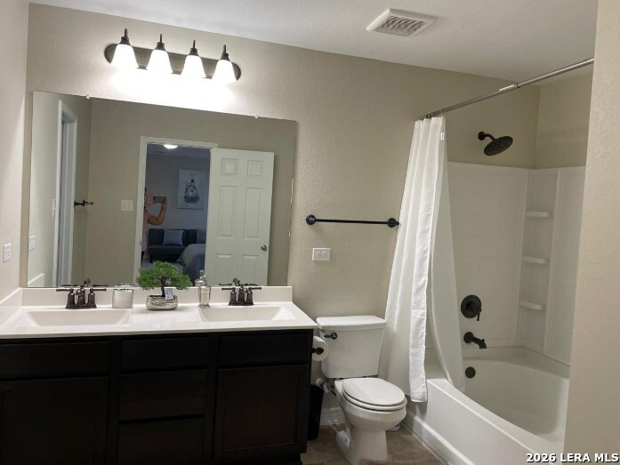 1511 Overlook Bank San Antonio TX 78245
