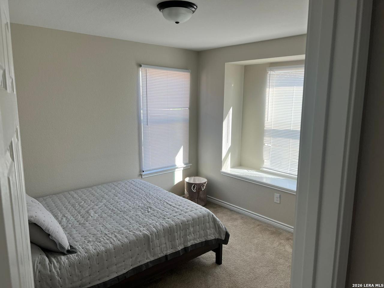 1511 Overlook Bank San Antonio TX 78245