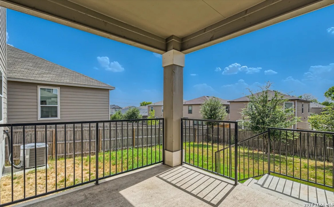 1511 Overlook Bank San Antonio TX 78245