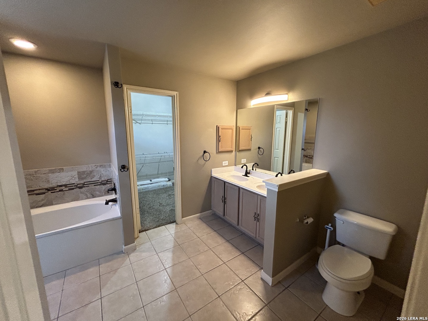 18 Andover Creek Drive San Antonio TX 78254