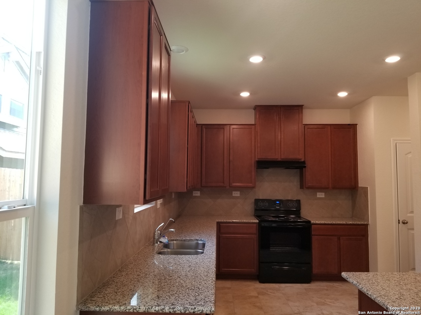 5911 Eckhert Road San Antonio TX 78240