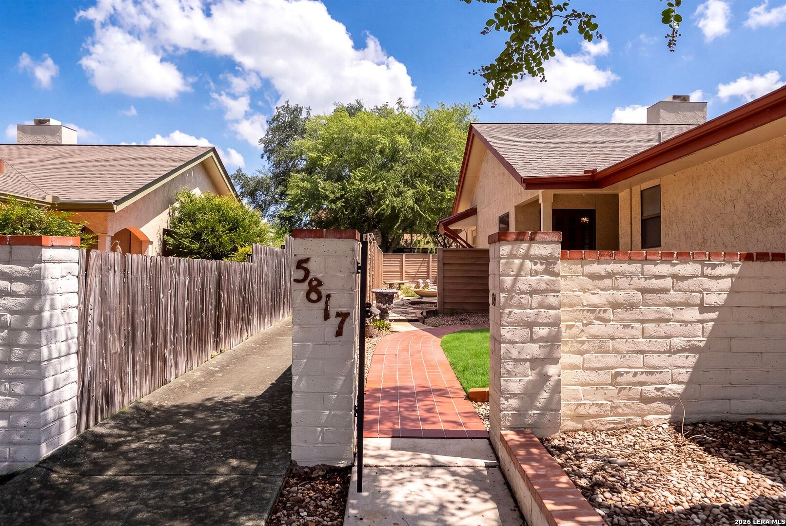 5817 Royal Bend San Antonio TX 78239