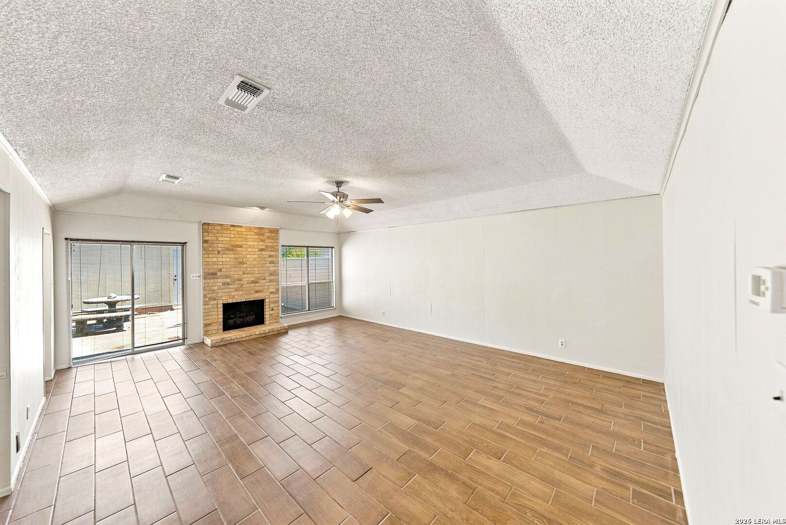 5817 Royal Bend San Antonio TX 78239