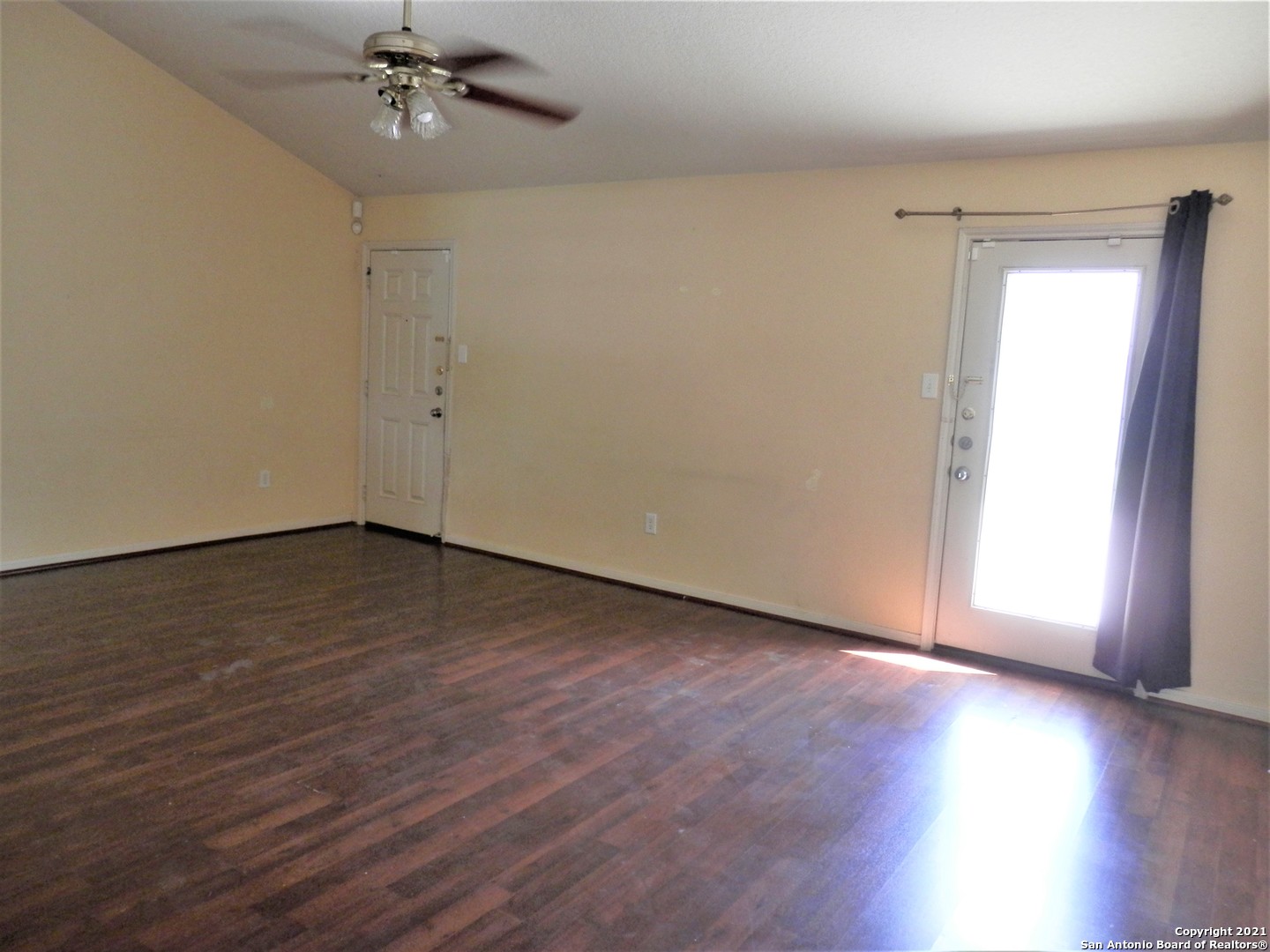 302 Renee Drive Converse TX 78109