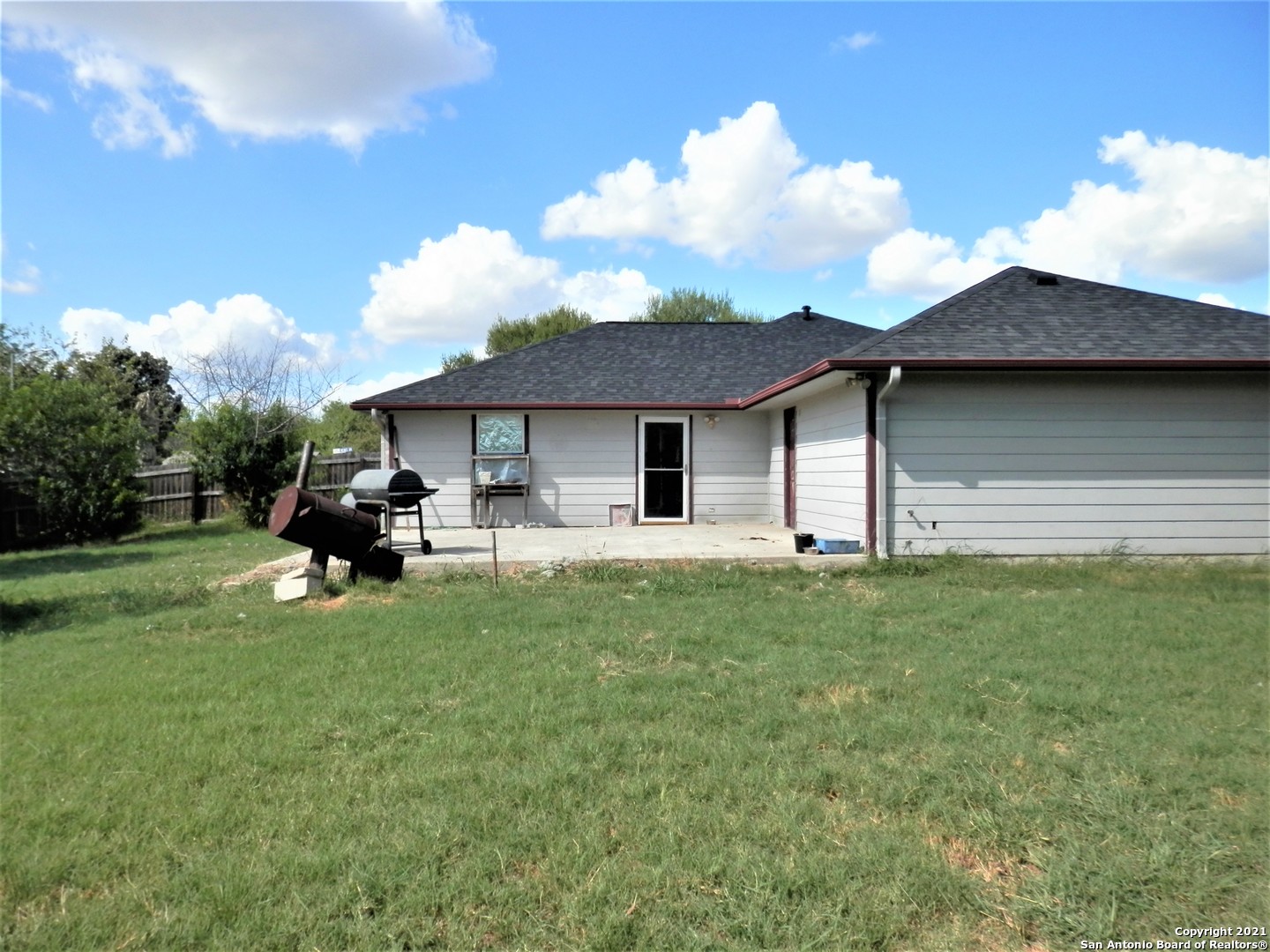 302 Renee Drive Converse TX 78109