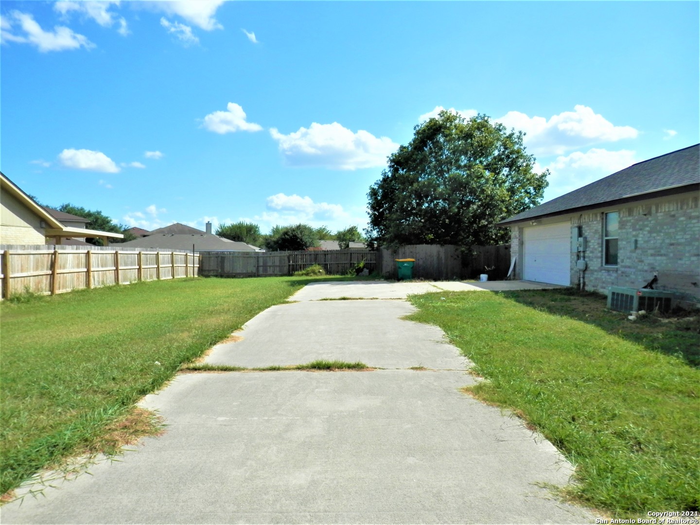 302 Renee Drive Converse TX 78109