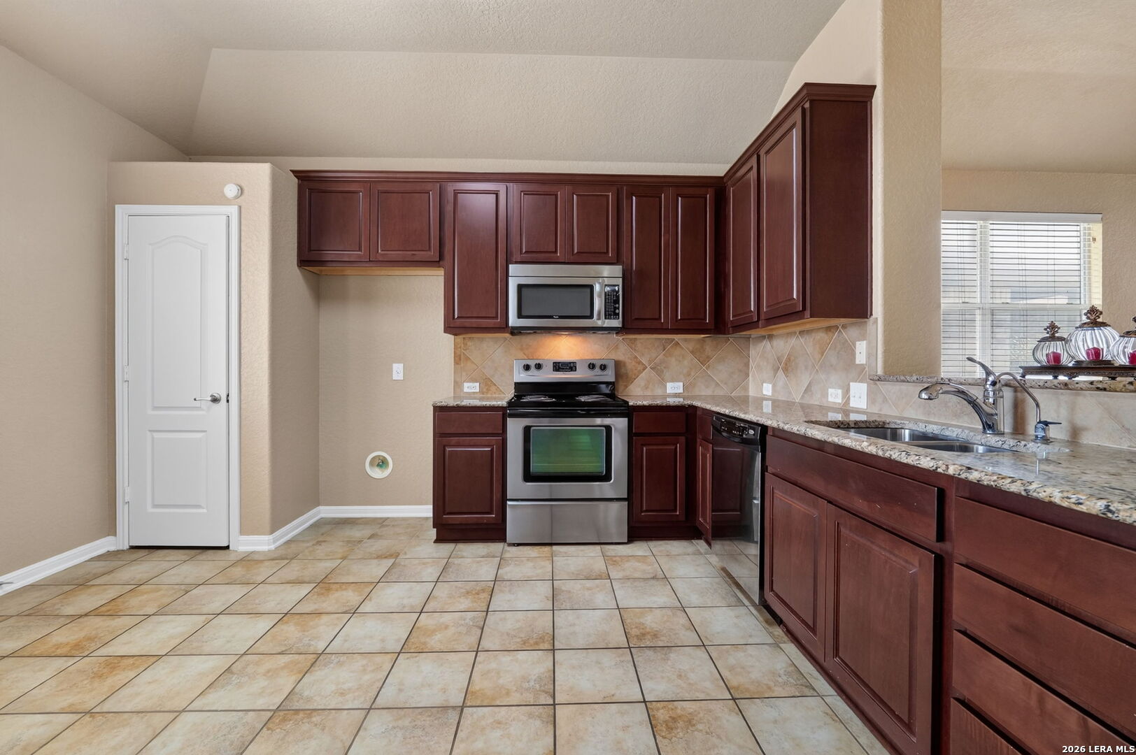 2119 Catfish Pond San Antonio TX 78224