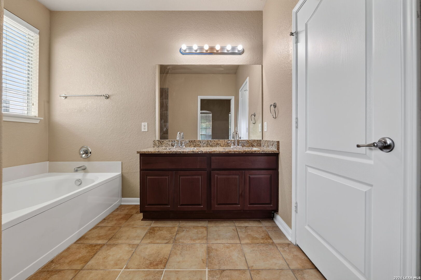 2119 Catfish Pond San Antonio TX 78224