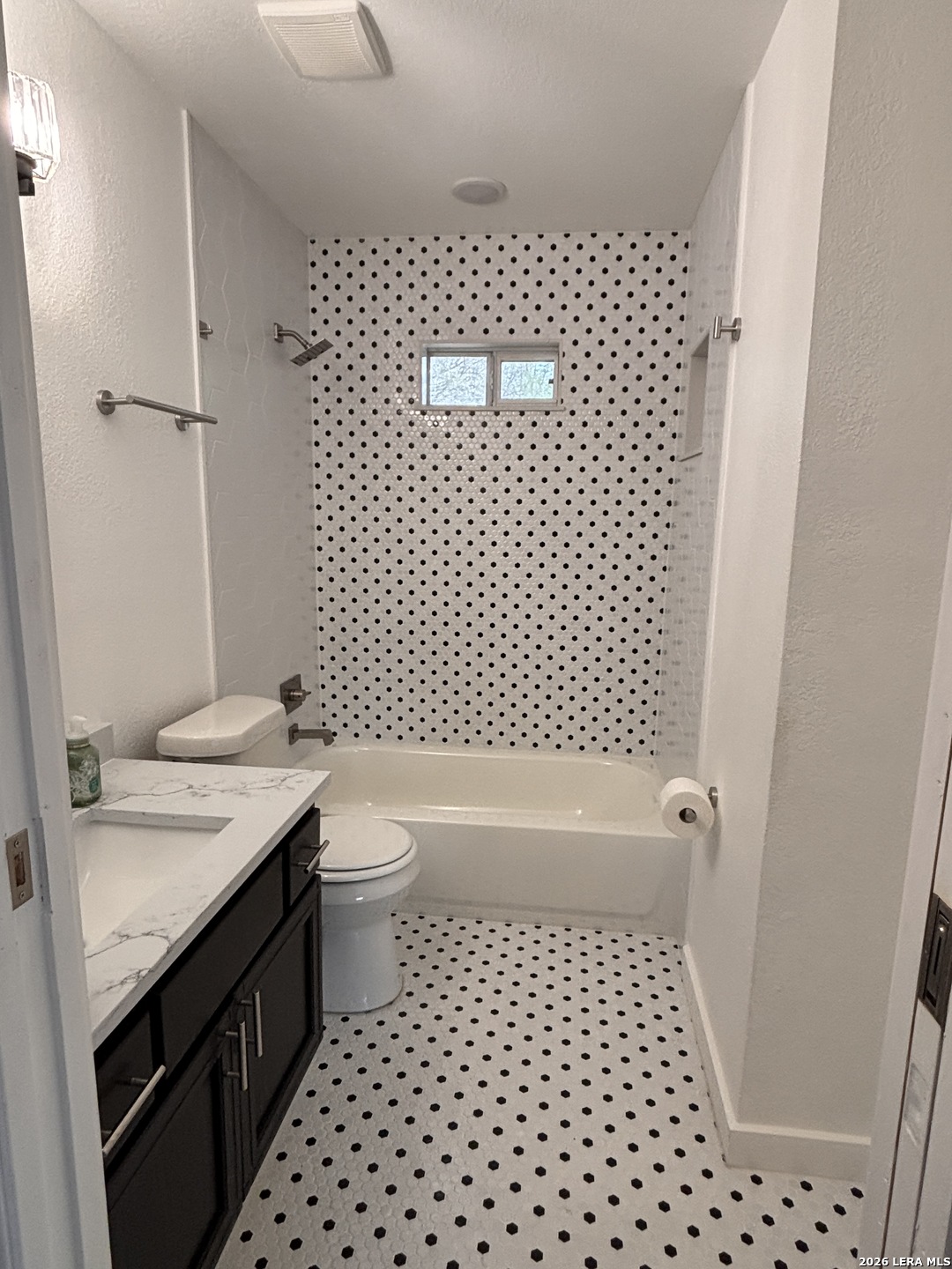 5027 Village Crest San Antonio TX 78218