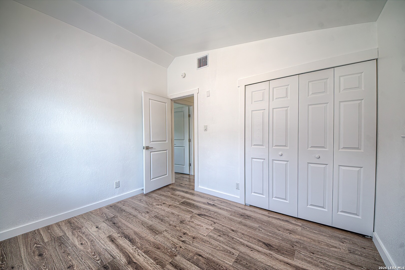 5027 Village Crest San Antonio TX 78218