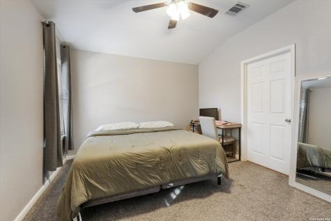 6719 Dragon Creek San Antonio TX 78242