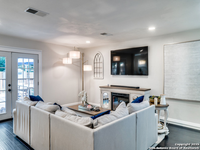 2127 Encanto Ridge San Antonio TX 78230
