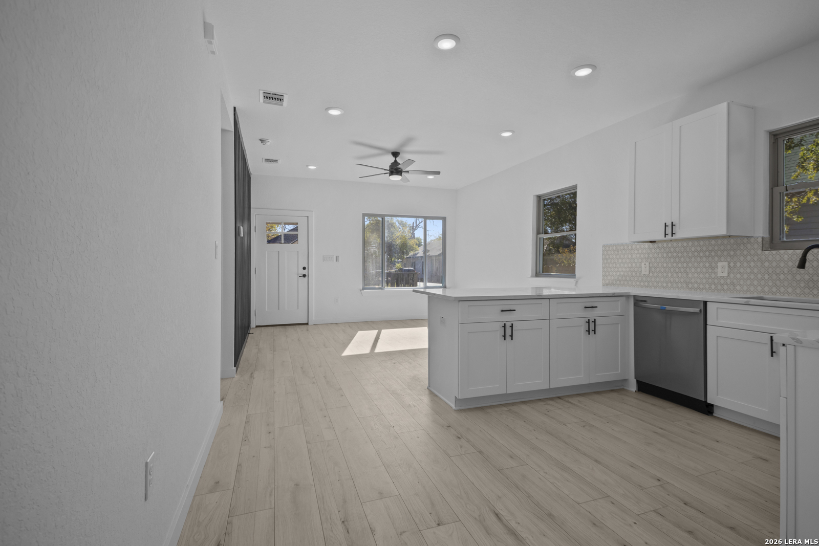 131 Chicago San Antonio TX 78210