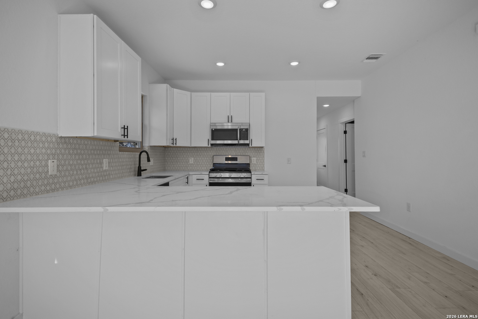 131 Chicago San Antonio TX 78210