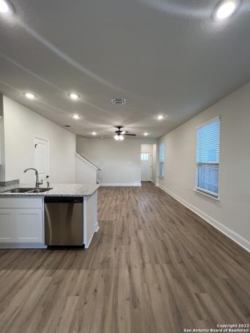 7513 Astro Field San Antonio TX 78253