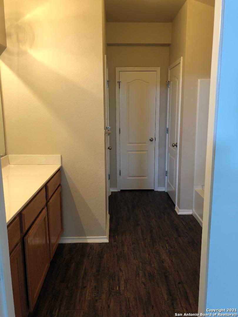 5514 Justin Cove San Antonio TX 78240