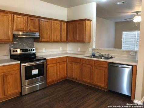 5514 Justin Cove San Antonio TX 78240