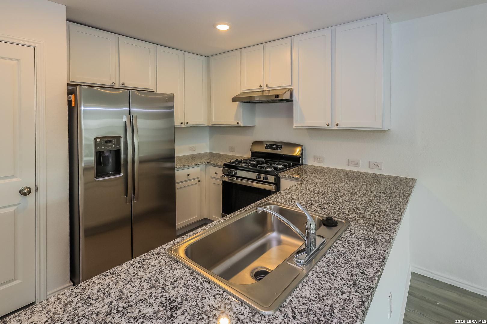 1222 Kiskadee San Antonio TX 78245