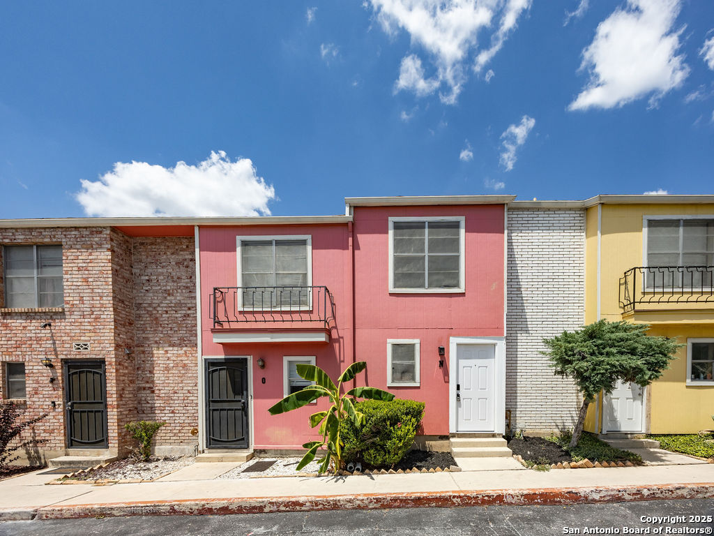 911 Vance Jackson San Antonio TX 78201