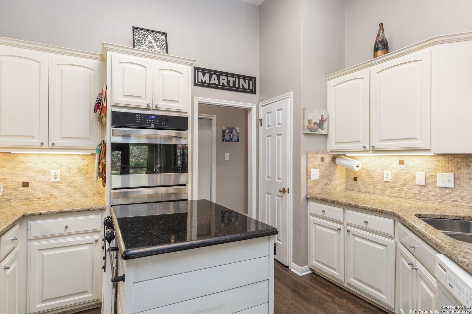 28902 Chartwell Lane Fair Oaks Ranch TX 78015
