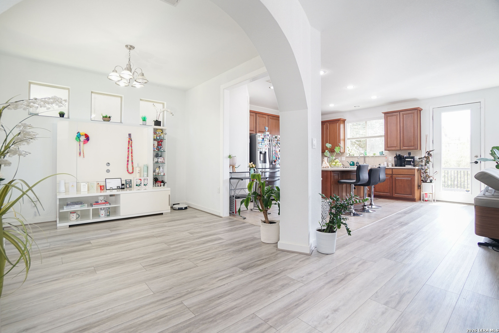 4218 Woodbridge Way San Antonio TX 78257