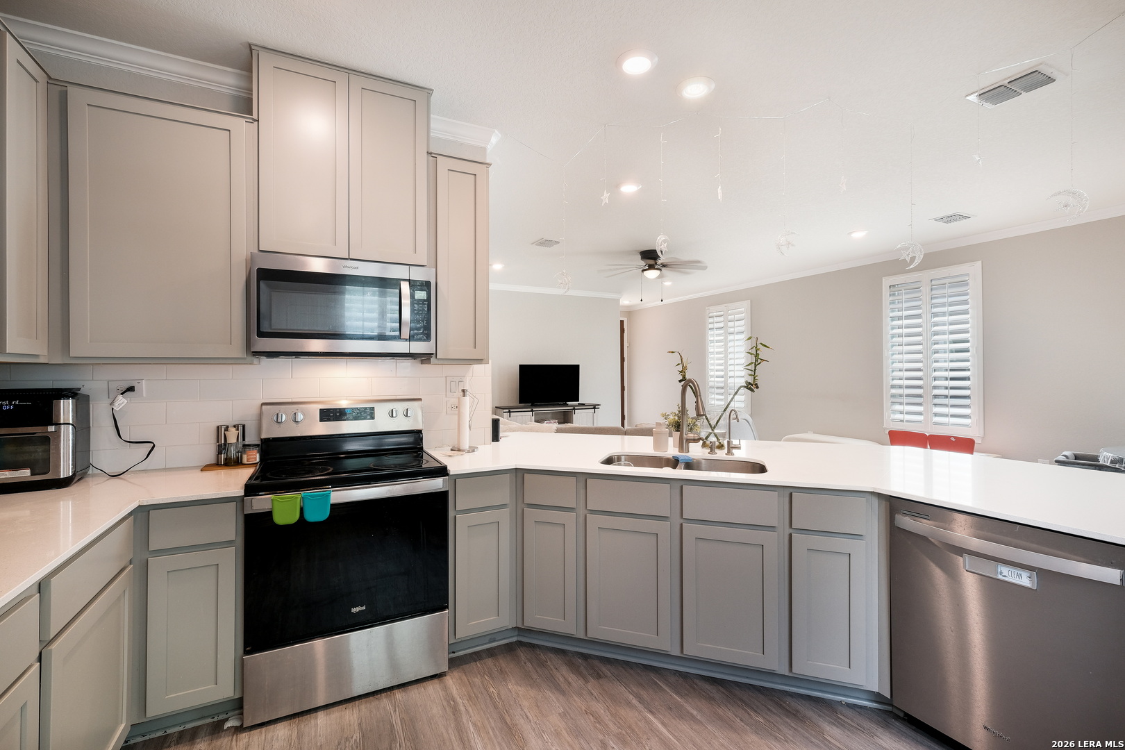 5911 Eckhert San Antonio TX 78240
