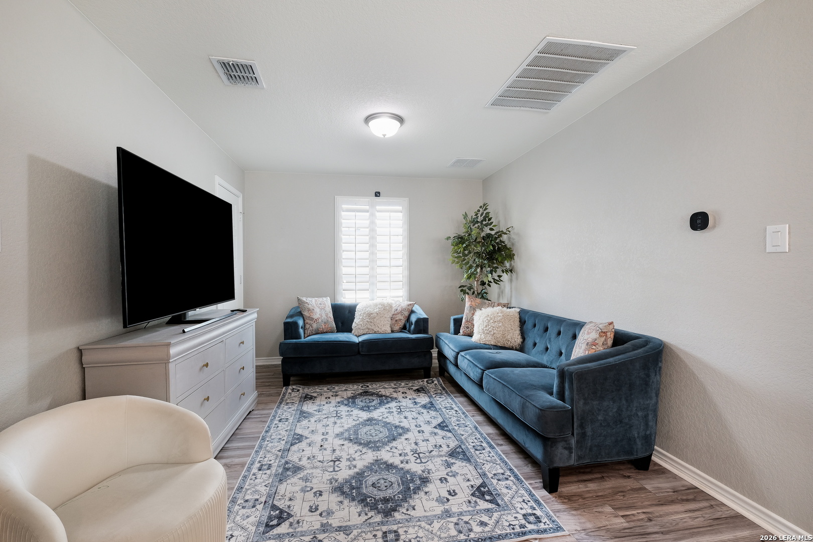 5911 Eckhert San Antonio TX 78240