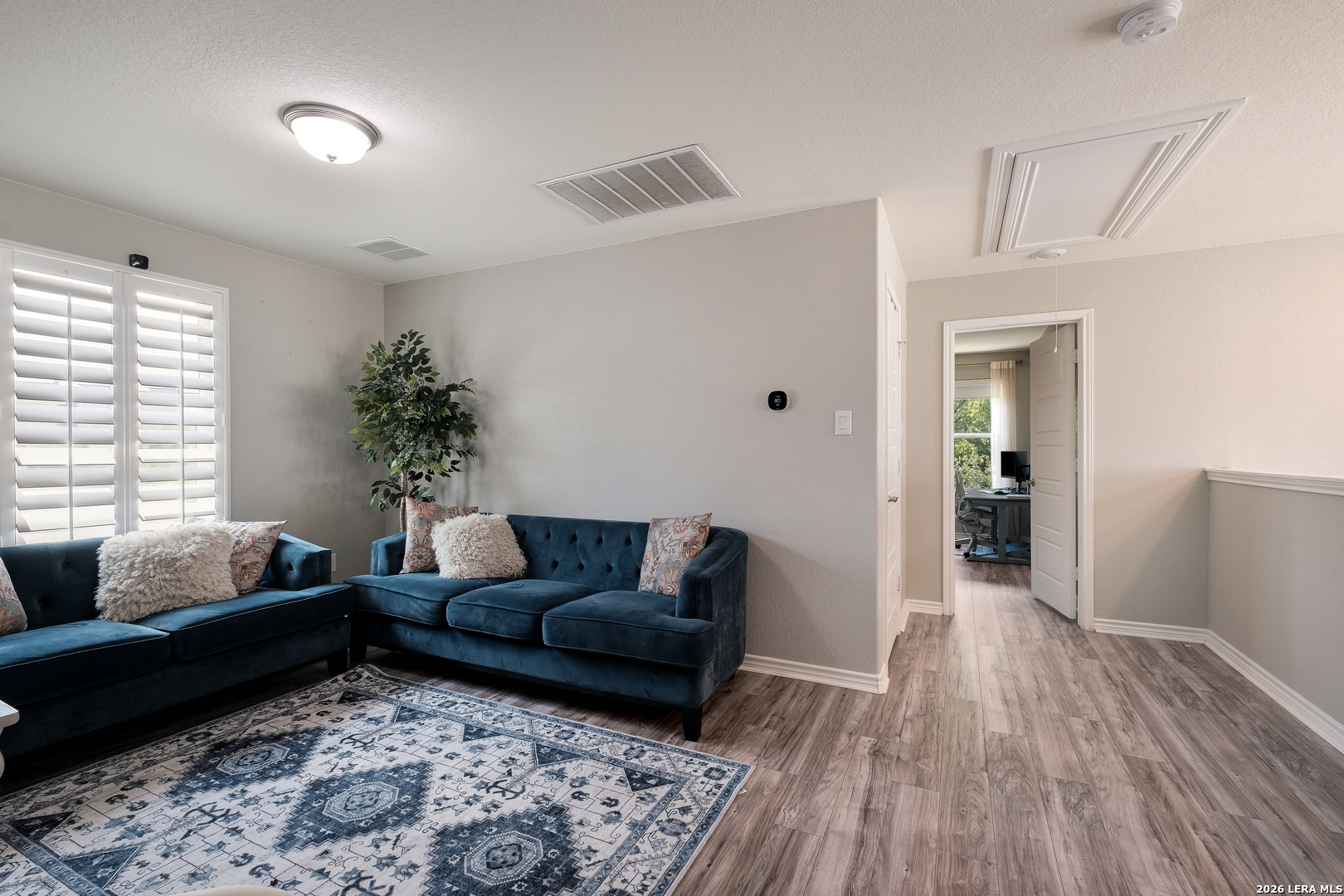 5911 Eckhert San Antonio TX 78240