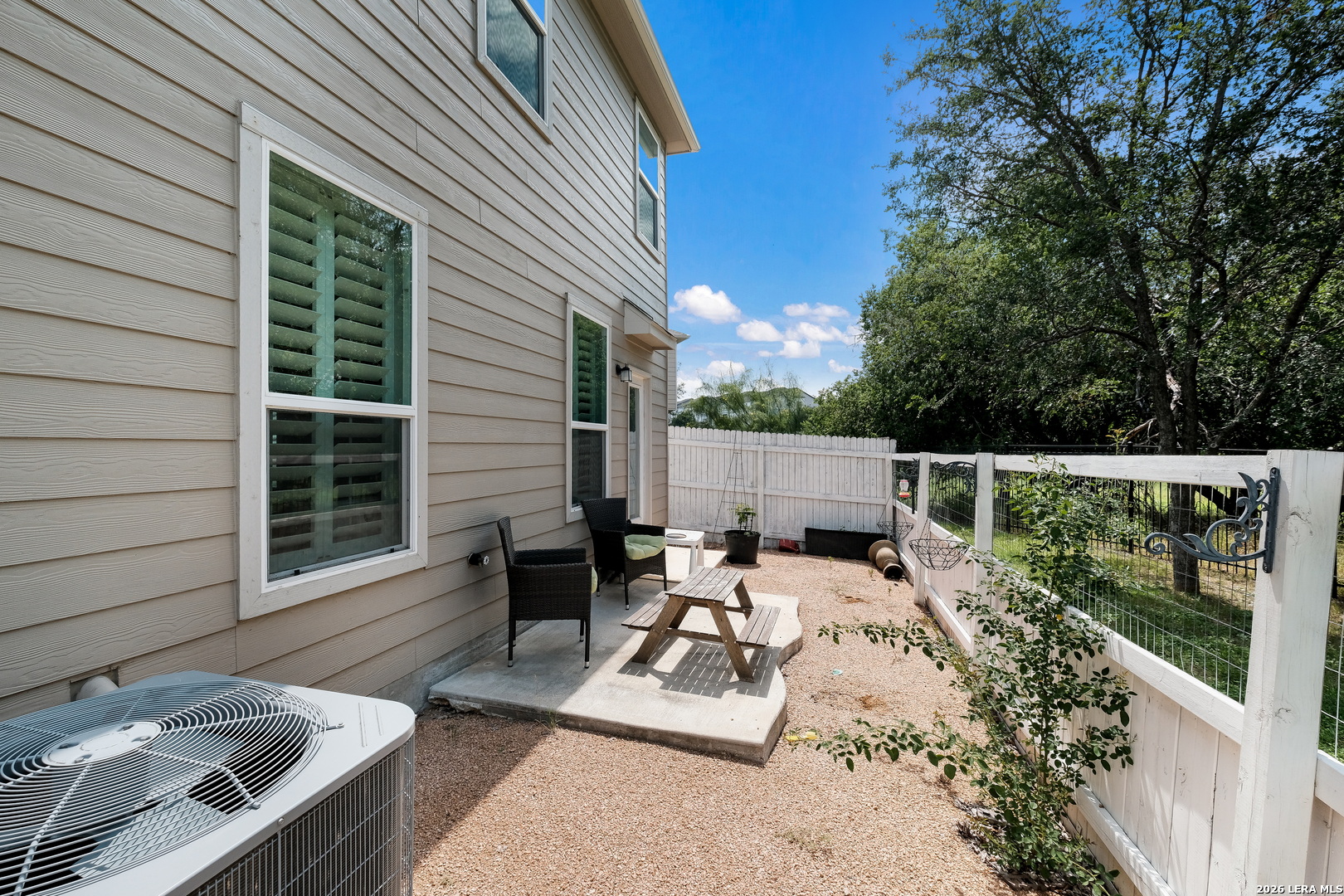 5911 Eckhert San Antonio TX 78240