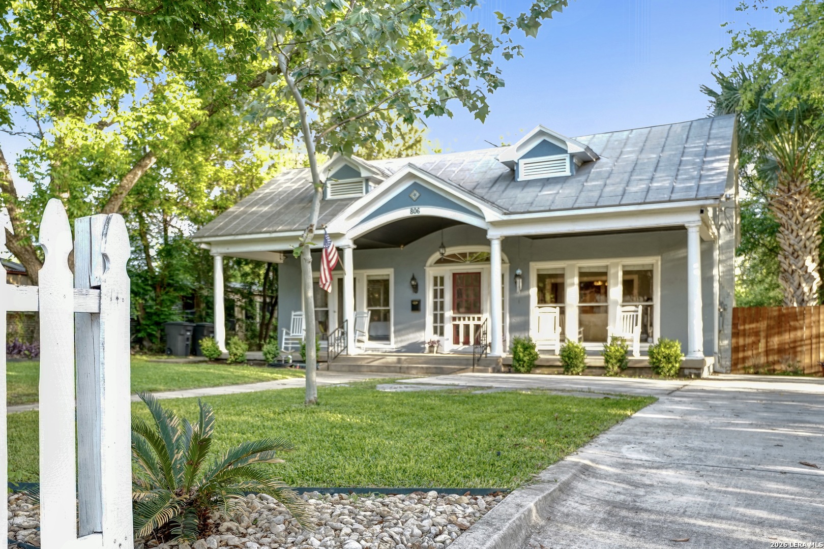 806 E Grayson Street San Antonio TX 78208