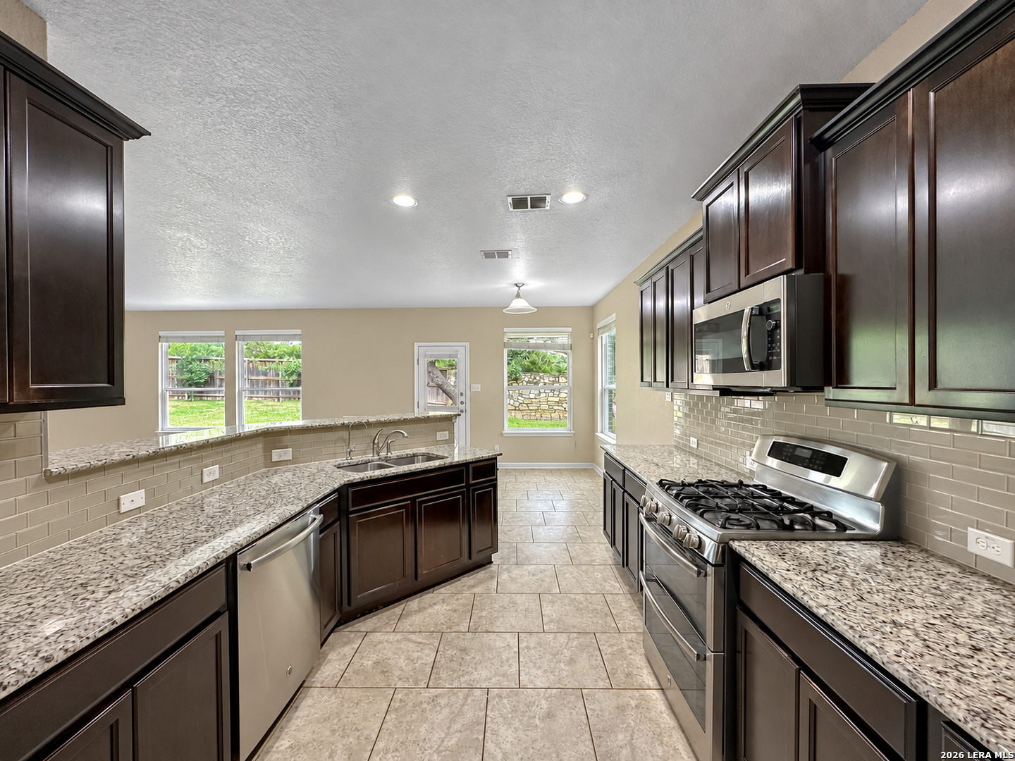 6847 Briscoe Mill San Antonio TX 78253