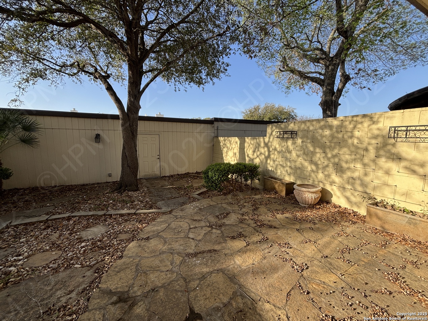 5868 Royal Ridge Drive San Antonio TX 78239