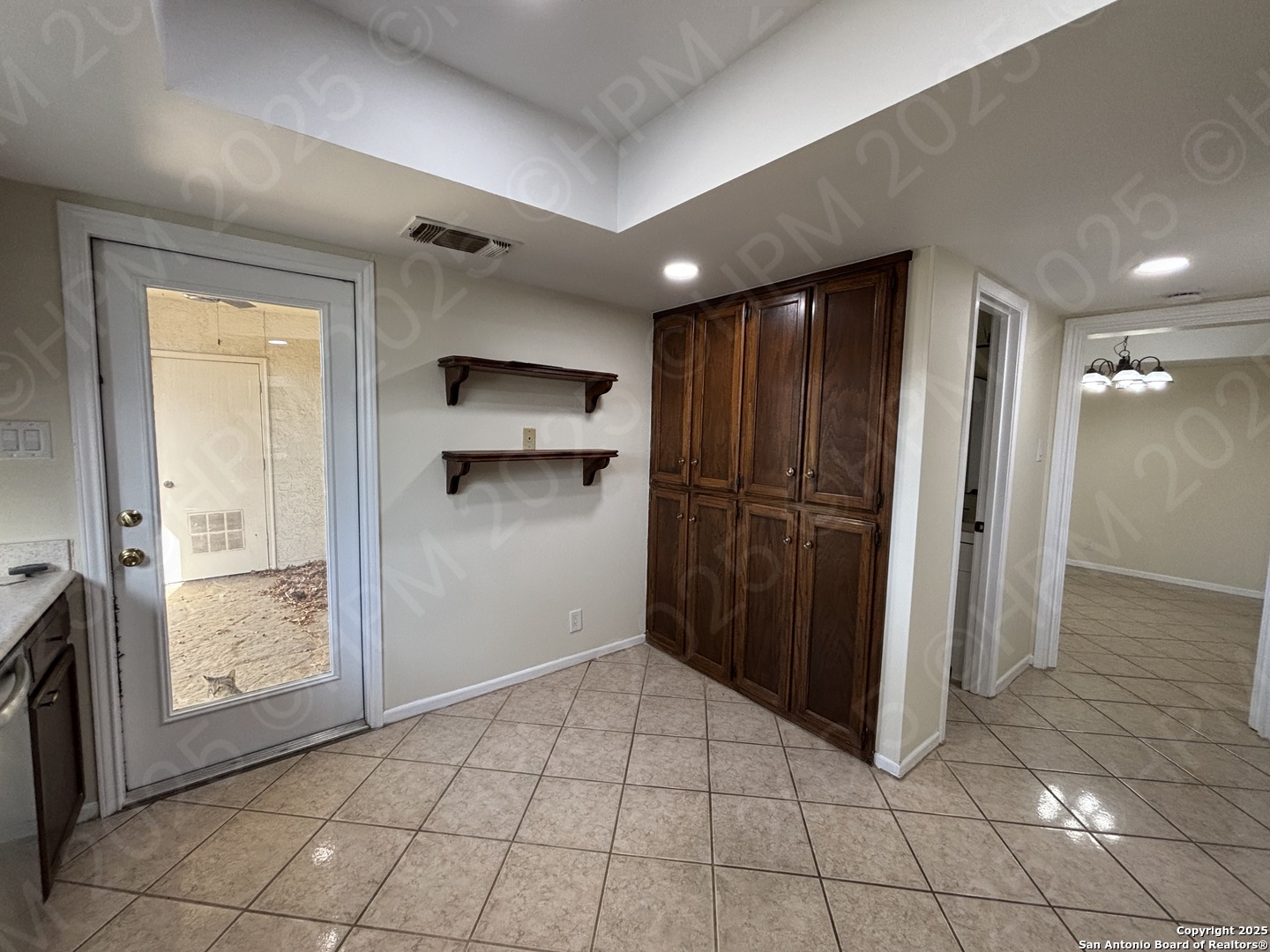 5868 Royal Ridge Drive San Antonio TX 78239