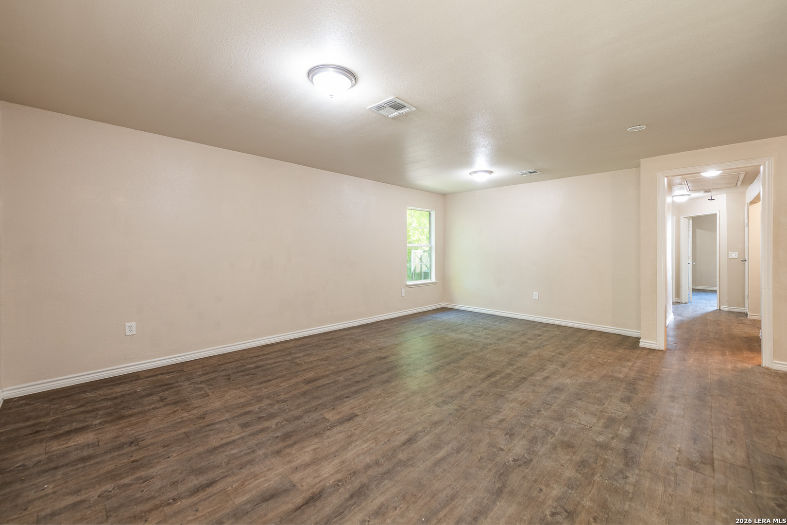 7668 Oak Chase San Antonio TX 78239