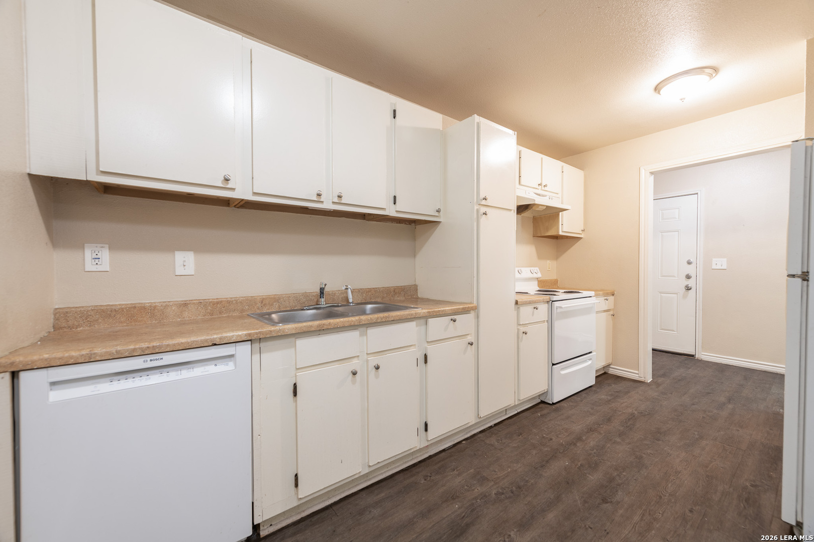 7668 Oak Chase San Antonio TX 78239