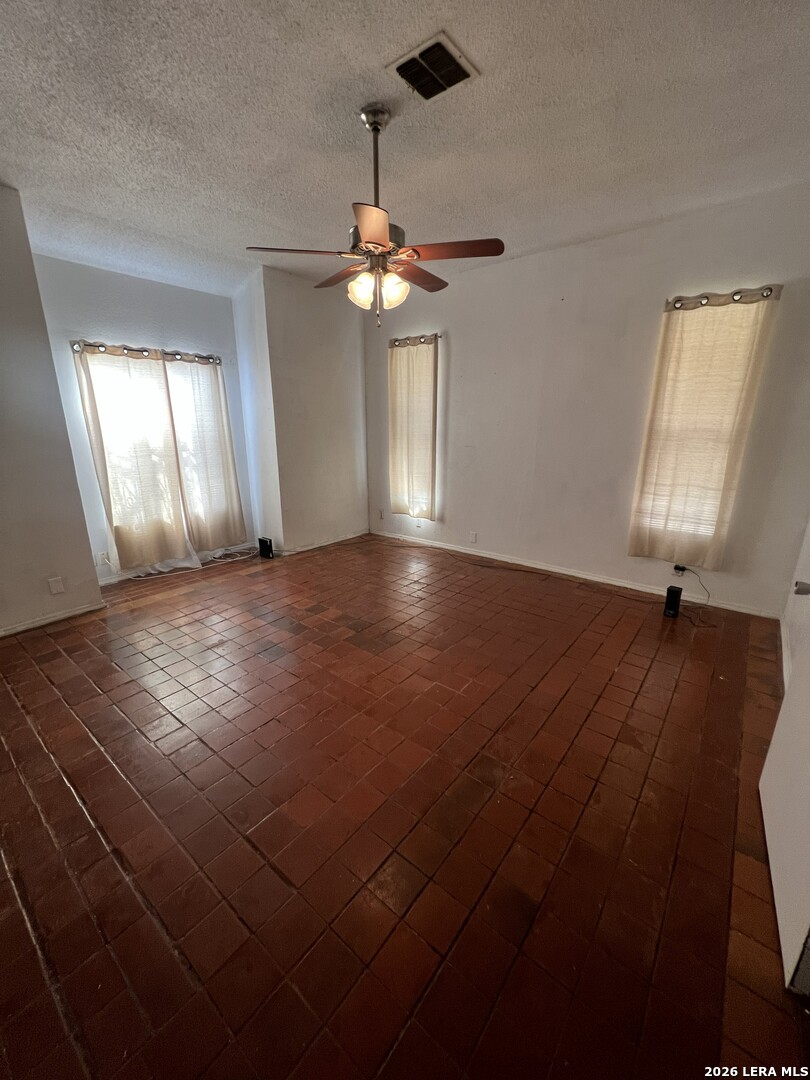 631 San Bernardo San Antonio TX 78228