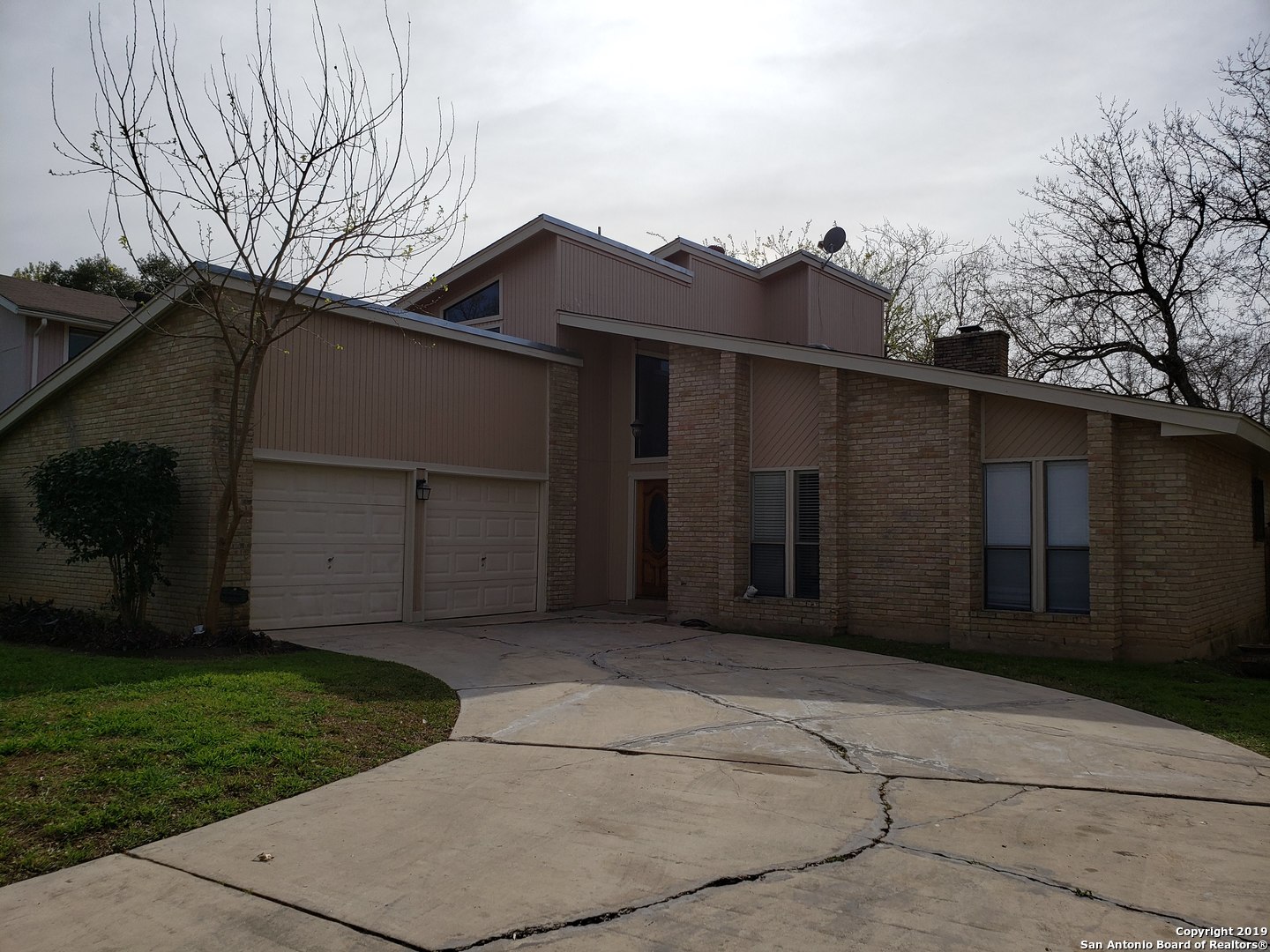 15711 Horse Creek San Antonio TX 78232