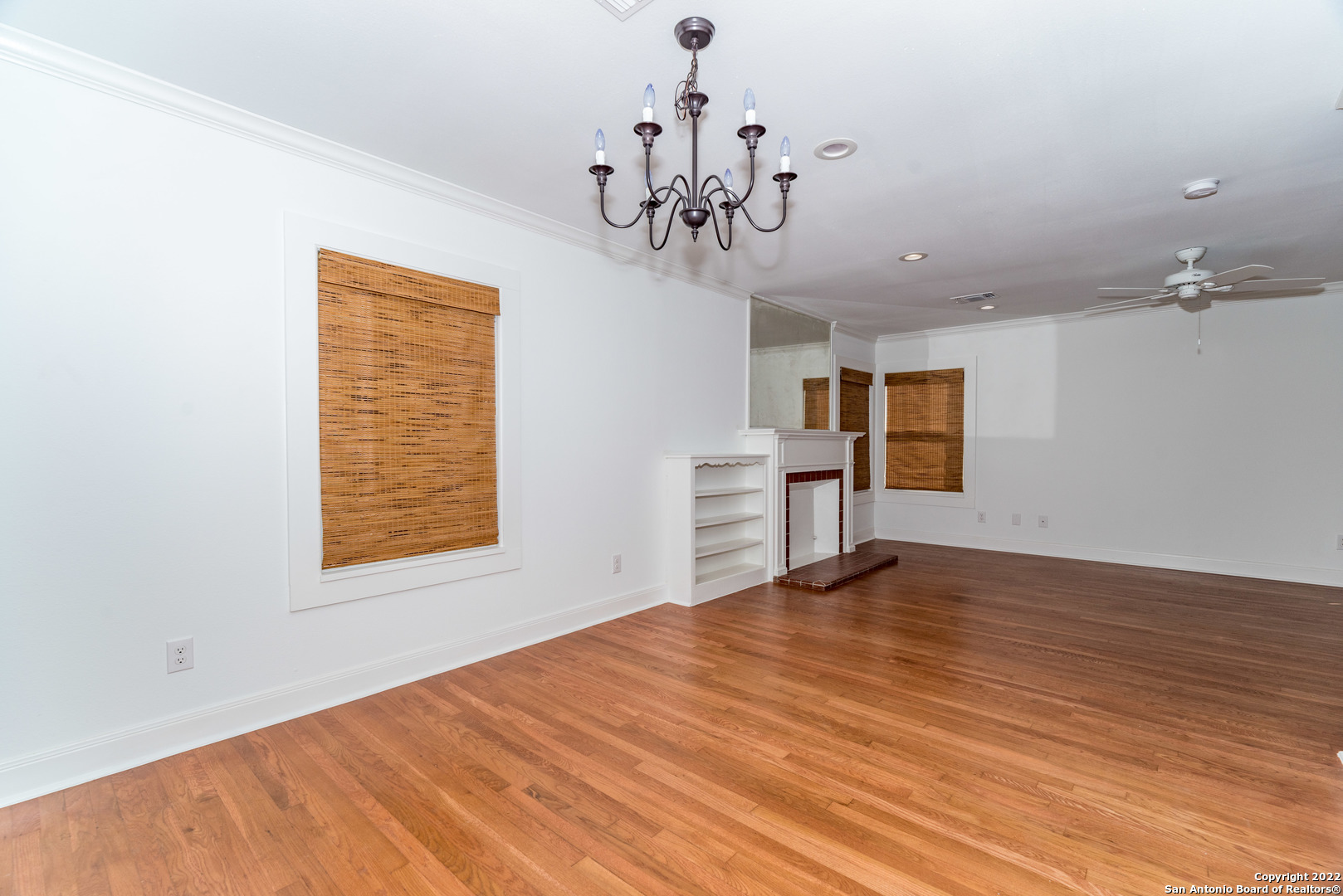 351 Redwood Street Alamo Heights TX 78209