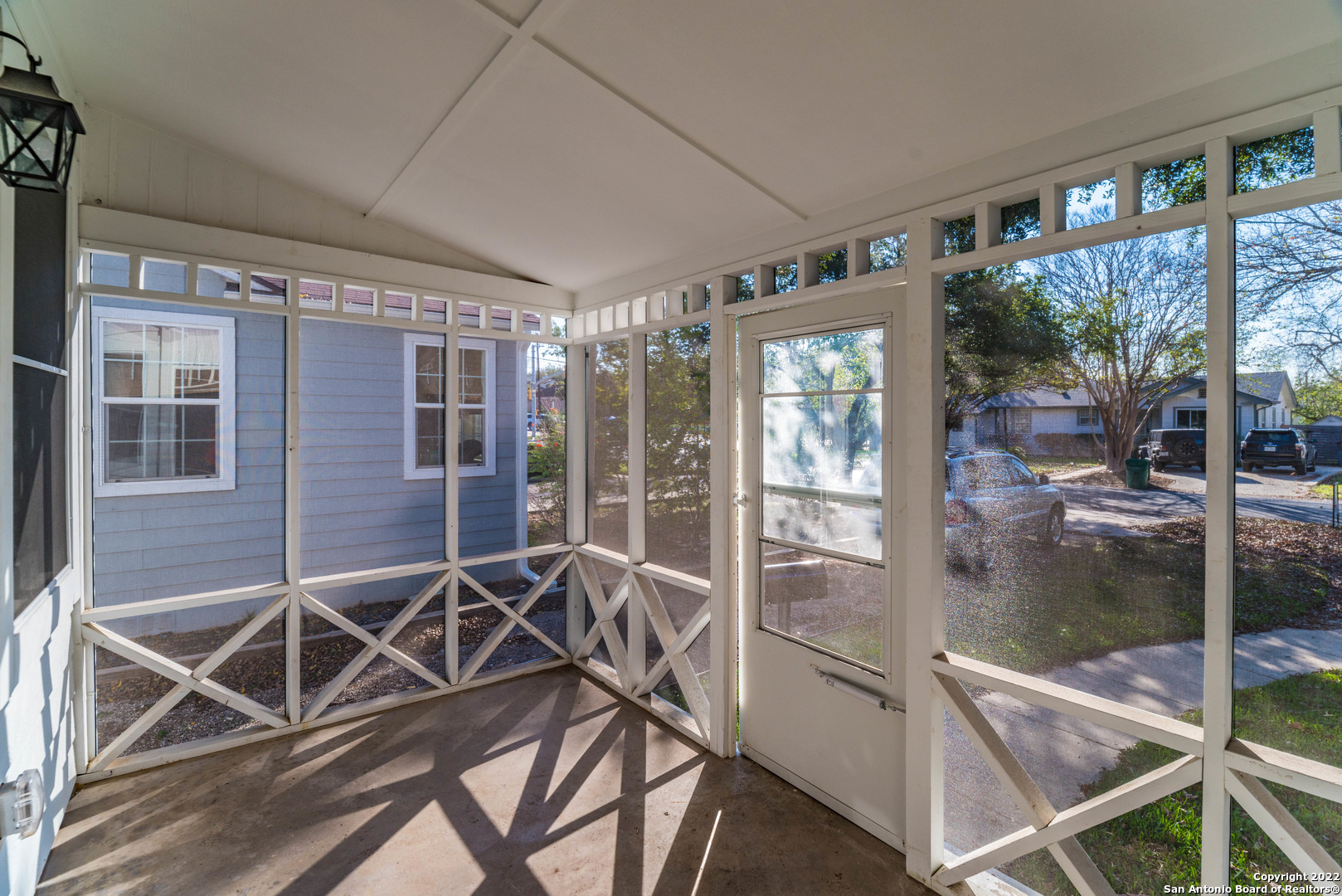 351 Redwood Street Alamo Heights TX 78209