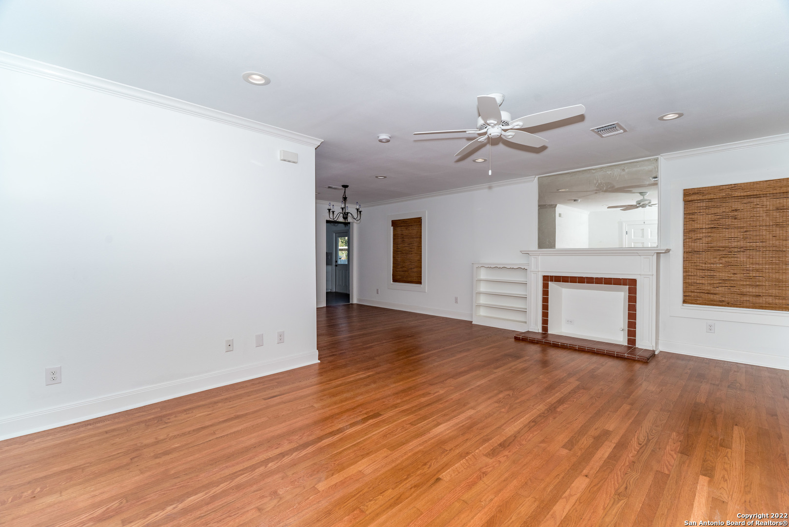 351 Redwood Street Alamo Heights TX 78209