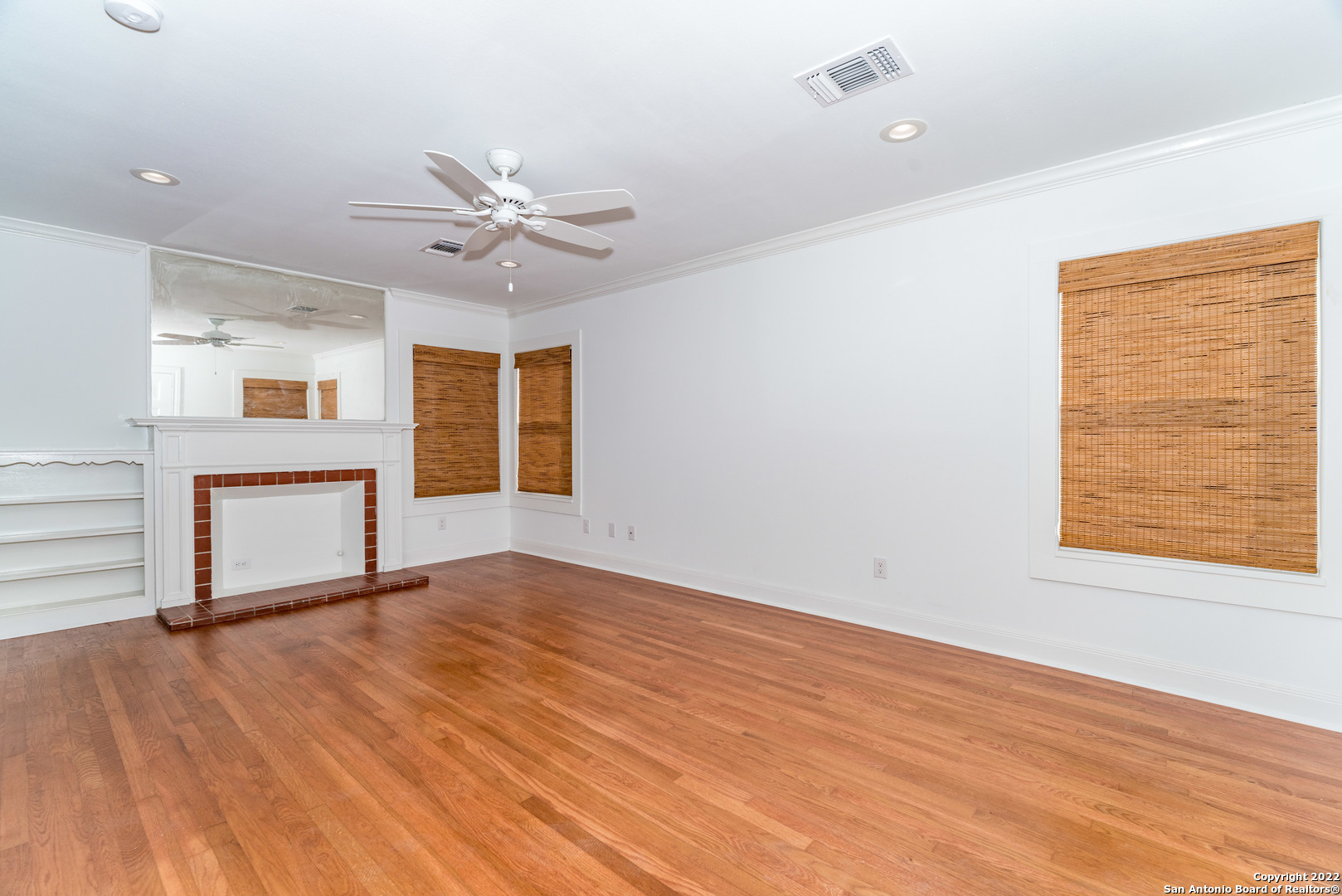 351 Redwood Street Alamo Heights TX 78209