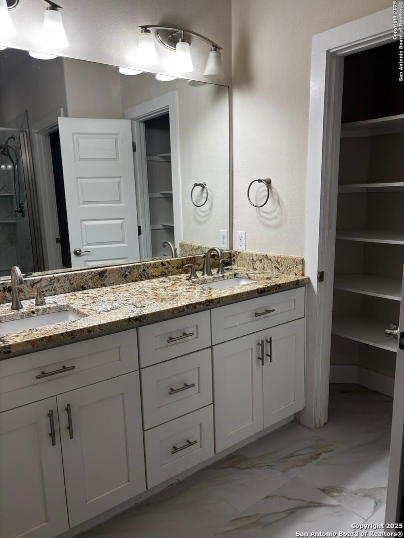 2854 Moncayo San Antonio TX 78232