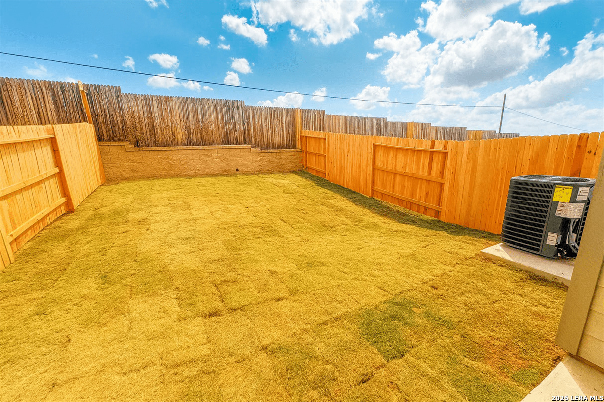 7512 Briarwood Pass San Antonio TX 78252