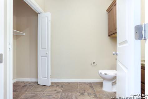 223 Circle Court Pleasanton TX 78064